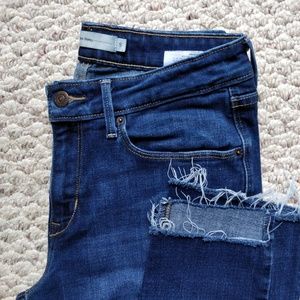 Levi's | Mid Rise Skinny Step Hem Jeans